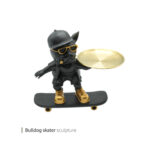 مجسمه bulldog skater وایت پلیت کد 94.23615 یک عددی