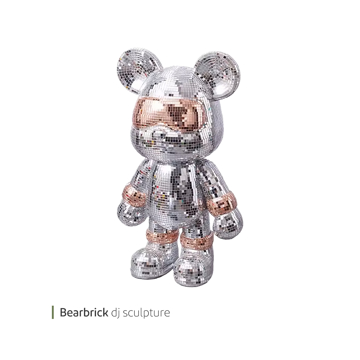 مجسمه bearbrick دی جی وایت پلیت کد 96.10368 یک عددی